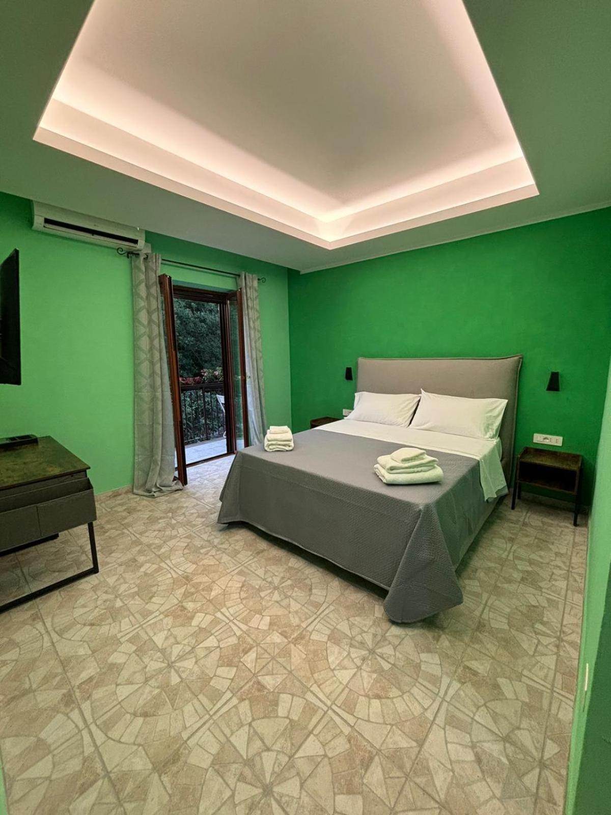Domus Arco Romano Guest House Itri Kültér fotó